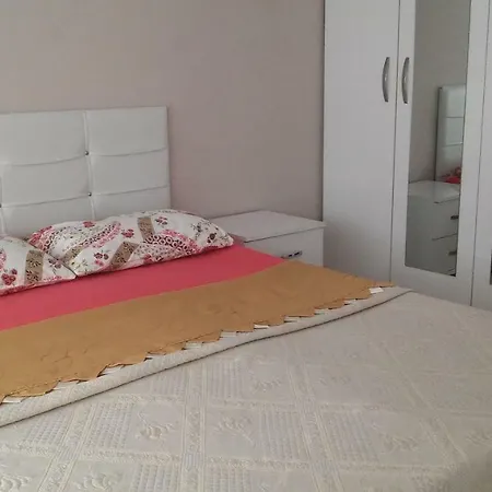 Your In With Full View Apartment